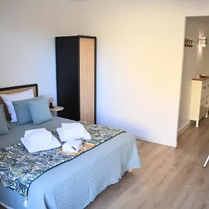 https://sanary-ct-mer.fr-provencehotel.com